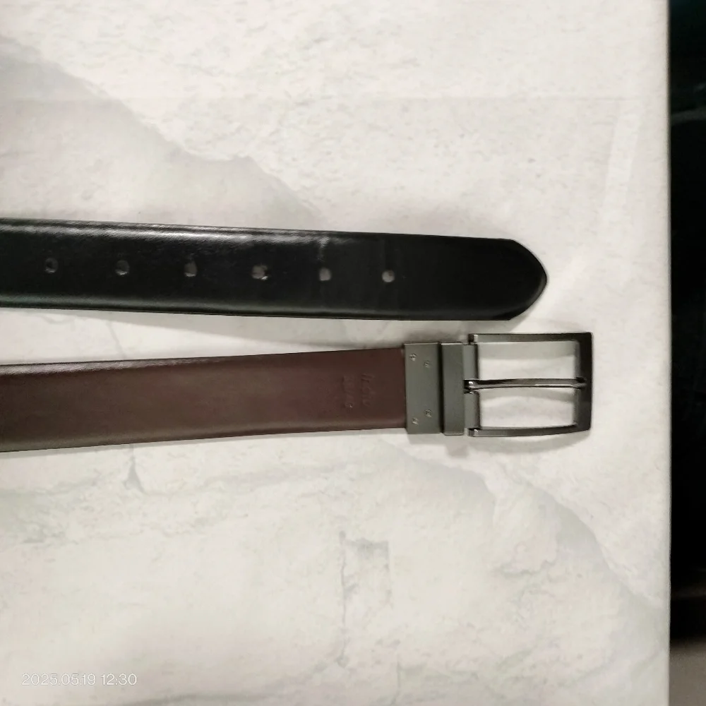 Steve Madden Black/Brown Reversible Sz 38 Belt Silver Buckle Classic Business